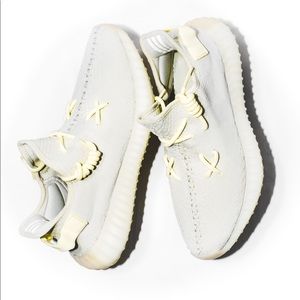 Yeezy 350V2 Butter